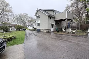 154 St Agnes Ave, Woonsocket, RI 02895 - Photo 5
