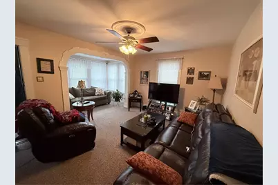 154 Saint Agnes Avenue, Woonsocket, RI 02895 - Photo 7