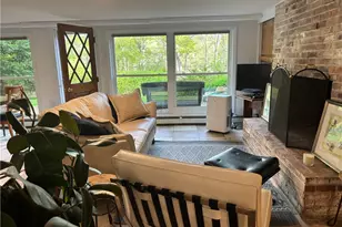 000 Oakwoods Dr, South Kingstown, RI 02879 - Photo 3
