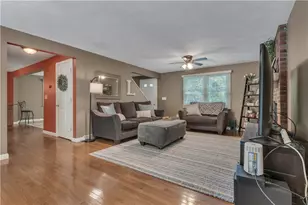 27 Fairway Dr, North Kingstown, RI 02852 - Photo 15