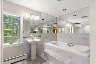 7 Kings Row, Cumberland, RI 02864 - Photo 35