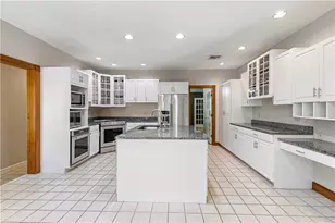 7 Kings Row, Cumberland, RI 02864 - Photo 25