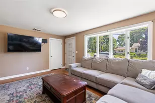 20 Terrace Ave, Cumberland, RI 02864 - Photo 21