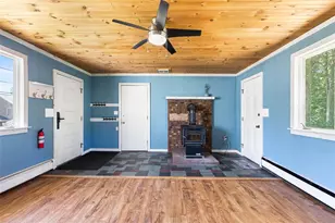 20 Terrace Ave, Cumberland, RI 02864 - Photo 9