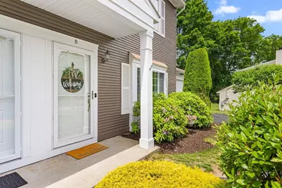 7 Eagle Run #B, Warwick, RI 02818 - Photo 3