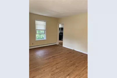 122 Englewood Avenue, Pawtucket, RI 02860 - Photo 7