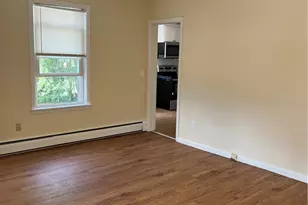 122 Englewood Ave, Pawtucket, RI 02860 - Photo 7