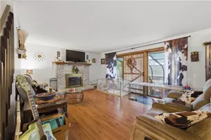 25 Vezina Dr, Killingly, CT 06239 - Photo 9