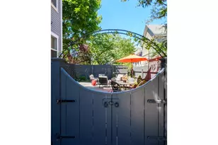 17 Willow St, Newport, RI 02840 - Photo 3
