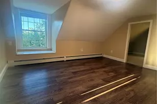 104 John St, Providence, RI 02906 - Photo 9