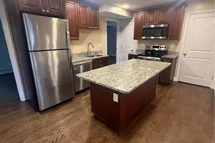 104 John St, Providence, RI 02906 - Photo 1