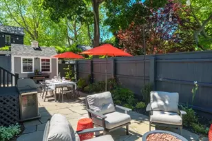 17 Willow St, Newport, RI 02840 - Photo 19