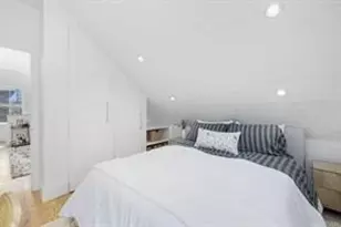 17 Willow St, Newport, RI 02840 - Photo 15
