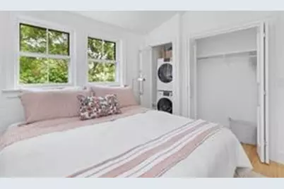 17 Willow Street #3, Newport, RI 02840 - Photo 11