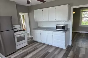 216 Maplewood Ave, Cranston, RI 02920 - Photo 11