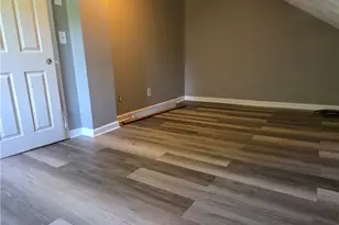 216 Maplewood Ave, Cranston, RI 02920 - Photo 19