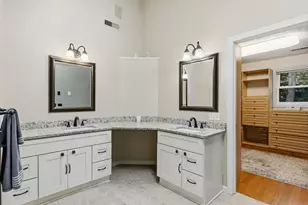 134 Wickham Rd, North Kingstown, RI 02852 - Photo 31