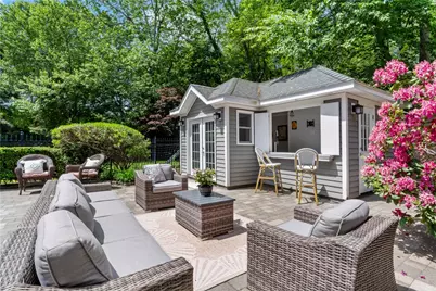 134 Wickham Road, North Kingstown, RI 02852 - Photo 9