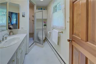 1420 Diplomat Dr, East Greenwich, RI 02818 - Photo 21