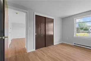 32 Prince Henry Ave, Portsmouth, RI 02871 - Photo 13