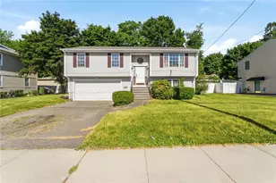 199 Winthrop St, Woonsocket, RI 02895 - Photo 37