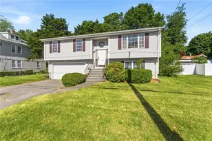 199 Winthrop St, Woonsocket, RI 02895 - Photo 39