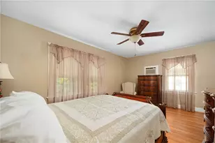 335 Doyle Ave, Providence, RI 02906 - Photo 15