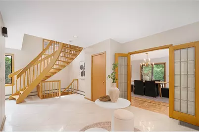 14 Maxcy Drive, Providence, RI 02906 - Photo 9