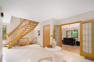 14 Maxcy Dr, Providence, RI 02906 - Photo 9