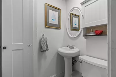 161 Mitchells Lane, Middletown, RI 02842 - Photo 17