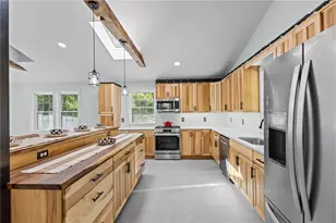 93 Sayles Hill Rd, North Smithfield, RI 02896 - Photo 9