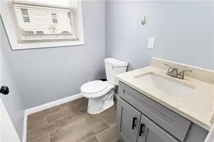 872 Branch Ave, Providence, RI 02904 - Photo 15