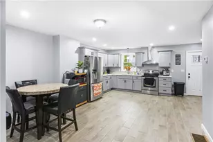 872 Branch Ave, Providence, RI 02904 - Photo 29