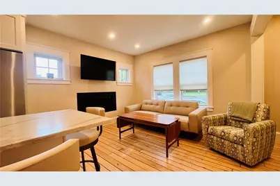 35 Memorial Boulevard #1, Newport, RI 02840 - Photo 13