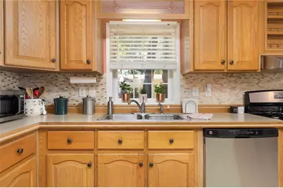 8 King Philip Road, Coventry, RI 02816 - Photo 17