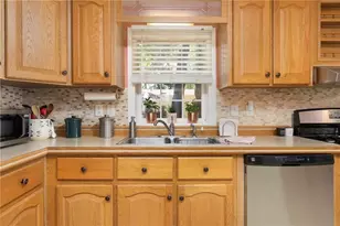 8 King Philip Rd, Coventry, RI 02816 - Photo 17