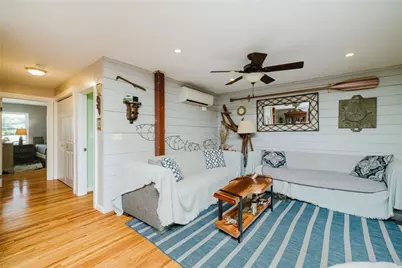1019 Main Road, Tiverton, RI 02878 - Photo 11