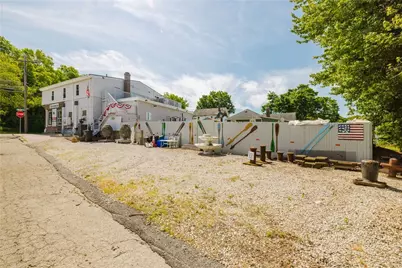 1019 Main Road, Tiverton, RI 02878 - Photo 5