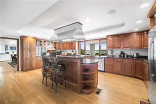 205 Indian Ave, Portsmouth, RI 02871 - Photo 19