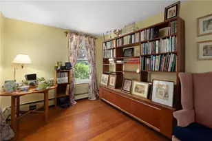 469 Wapping Rd, Portsmouth, RI 02871 - Photo 17
