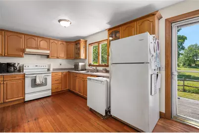 469 Wapping Road, Portsmouth, RI 02871 - Photo 27