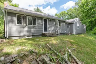11 Country Hill Rd, Cumberland, RI 02864 - Photo 11