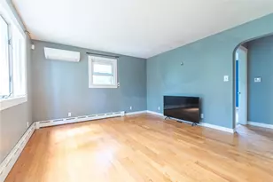 11 Country Hill Rd, Cumberland, RI 02864 - Photo 7