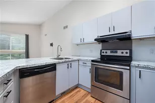 875 Halifax Dr, Warwick, RI 02886 - Photo 17