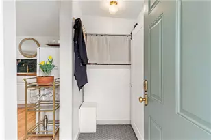 27 Padelford St, Providence, RI 02906 - Photo 23