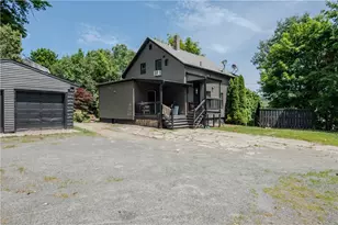 106 Bouvier Ave, Lincoln, RI 02838 - Photo 3