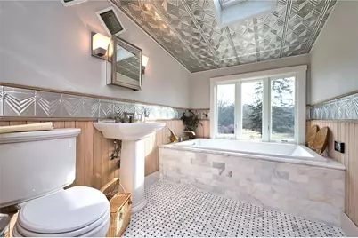 138 Willow Avenue, Little Compton, RI 02837 - Photo 23