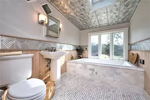 138 Willow Ave, Little Compton, RI 02837 - Photo 23