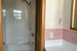 10 Holland St, Cranston, RI 02920 - Photo 11