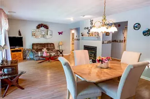 185 Manville Hill Rd Rd, Cumberland, RI 02864 - Photo 13